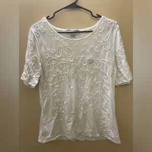 Lauren Michele EUC short sleeve white top